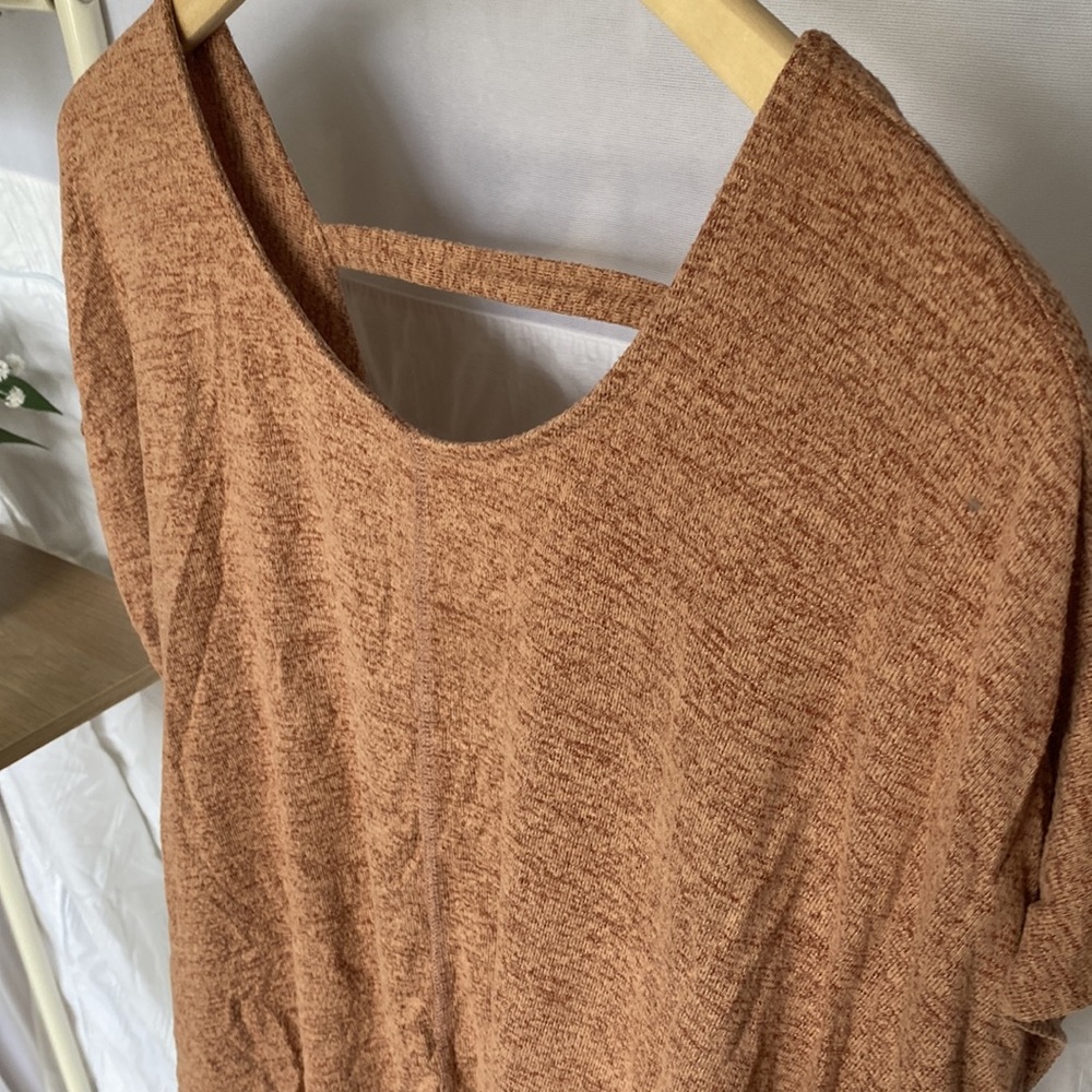 Express Top - Picture 3 of 4